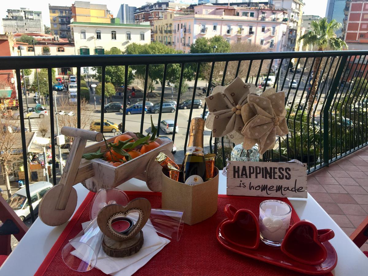 Holiday Garibaldi Napoli Bed and Breakfast Εξωτερικό φωτογραφία