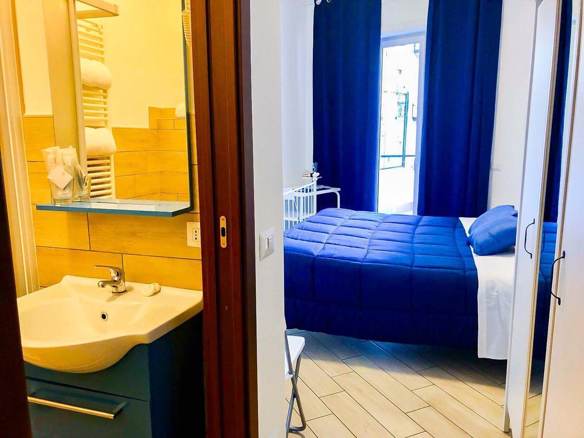 Holiday Garibaldi Napoli Bed and Breakfast Εξωτερικό φωτογραφία